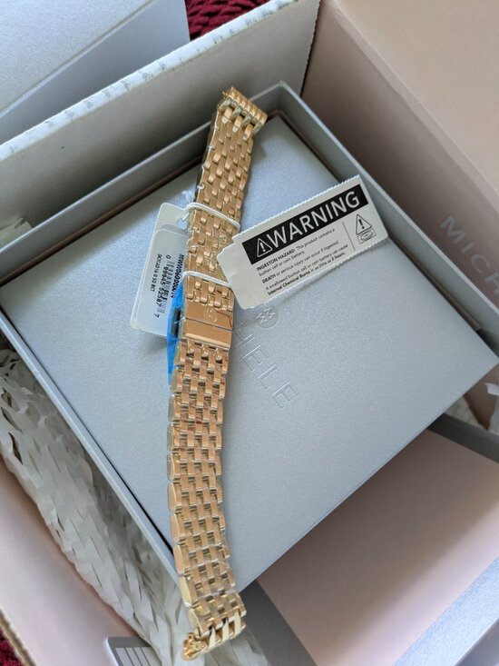 16mm Deco II 7-Link Mid-Size Gold Bracelet - MICHELE Watches main image 9
